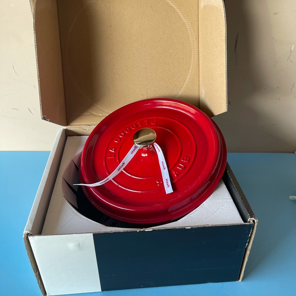 Staub Round Cocotte